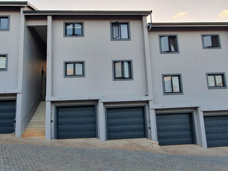 Spaciouse 2 Bed apartment for Rent Parkhill - Photo 7
