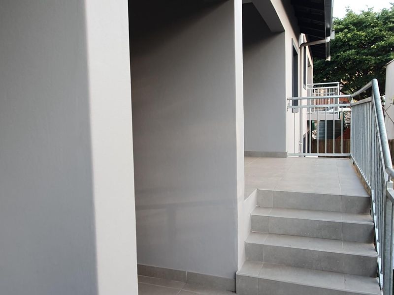 Spaciouse 2 Bed apartment for Rent Parkhill - Photo 2