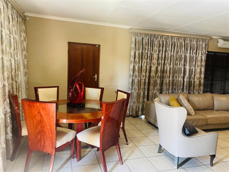 House To Rent in Noordwyk - Photo 9