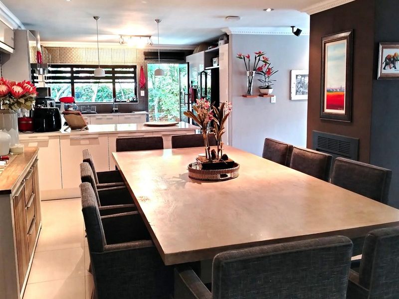 ELEGANT 3-BEDROOM HOUSE FOR SALE IN ELDORAIGNE MANOR - Photo 10