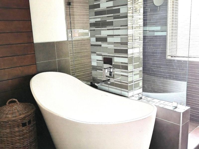 ELEGANT 3-BEDROOM HOUSE FOR SALE IN ELDORAIGNE MANOR - Photo 8