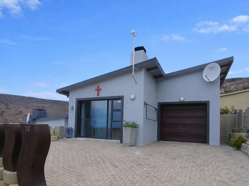 Townhouse For Sale in Island View, Mossel Bay - Photo 2