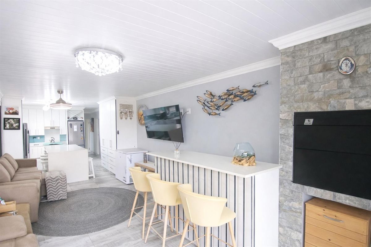 Townhouse For Sale in Island View, Mossel Bay - Photo 3