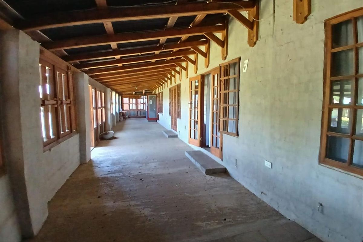 Guest House For Sale in Memel - Photo 5