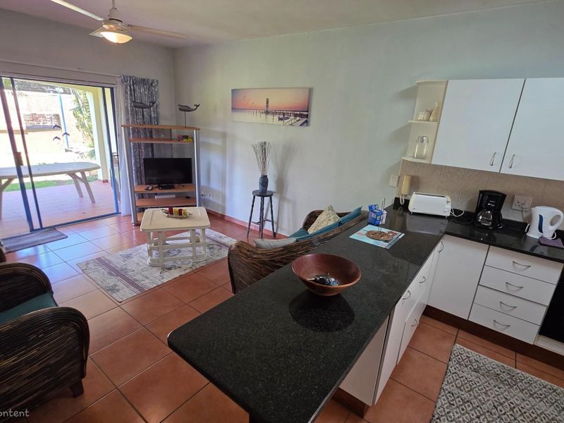 Groundfloor 2 bedroom, 2 bathroom Apartment For Sale in Uvongo - Photo 5