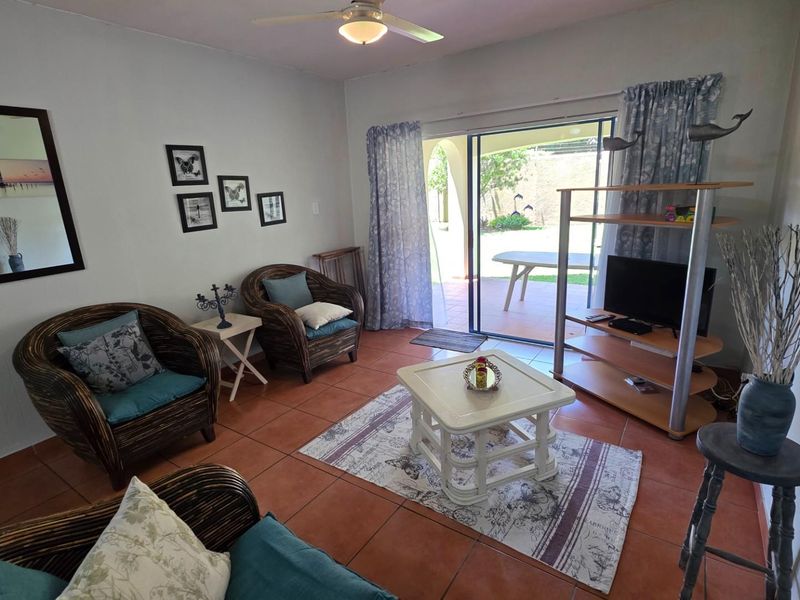 Groundfloor 2 bedroom, 2 bathroom Apartment For Sale in Uvongo - Photo 10