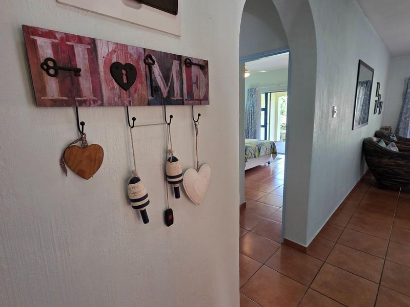 Groundfloor 2 bedroom, 2 bathroom Apartment For Sale in Uvongo - Photo 4