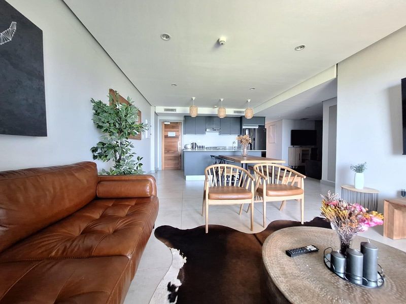 Fully Furnished Corner 3Bed, 3Bath Apartment with 180° Sea Views in Umhlanga - Photo 3