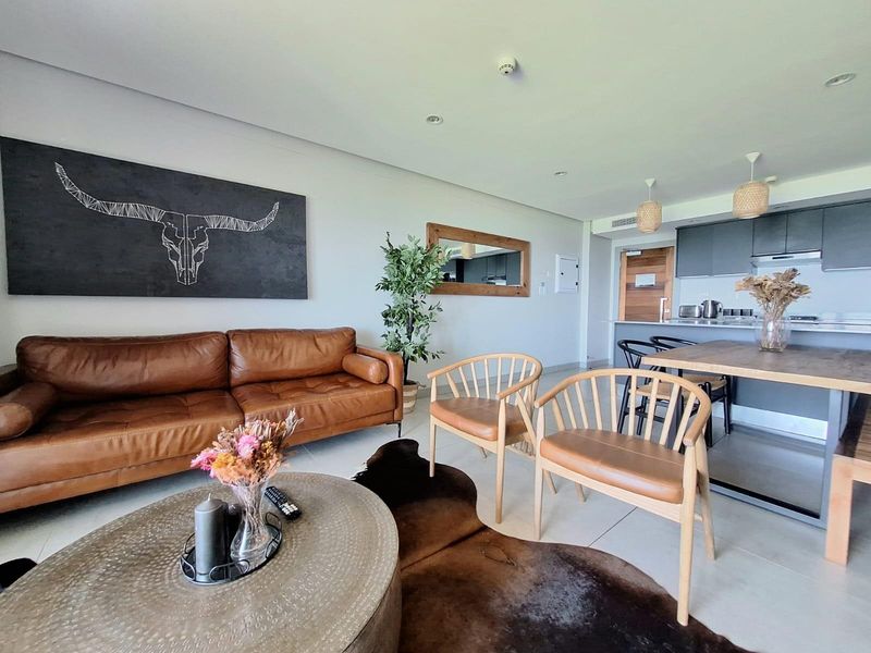 Fully Furnished Corner 3Bed, 3Bath Apartment with 180° Sea Views in Umhlanga - Photo 6