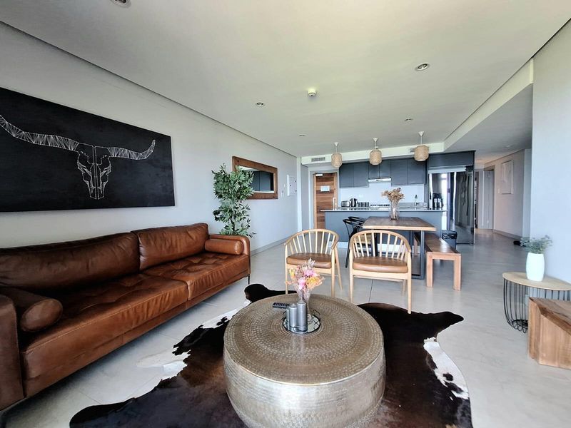 Fully Furnished Corner 3Bed, 3Bath Apartment with 180° Sea Views in Umhlanga - Photo 2