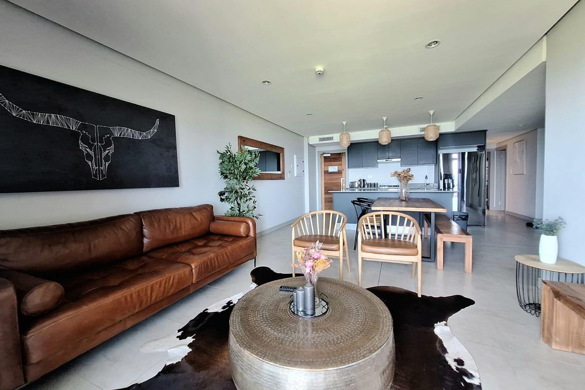 Fully Furnished Corner 3Bed, 3Bath Apartment with 180° Sea Views in Umhlanga - Photo 2