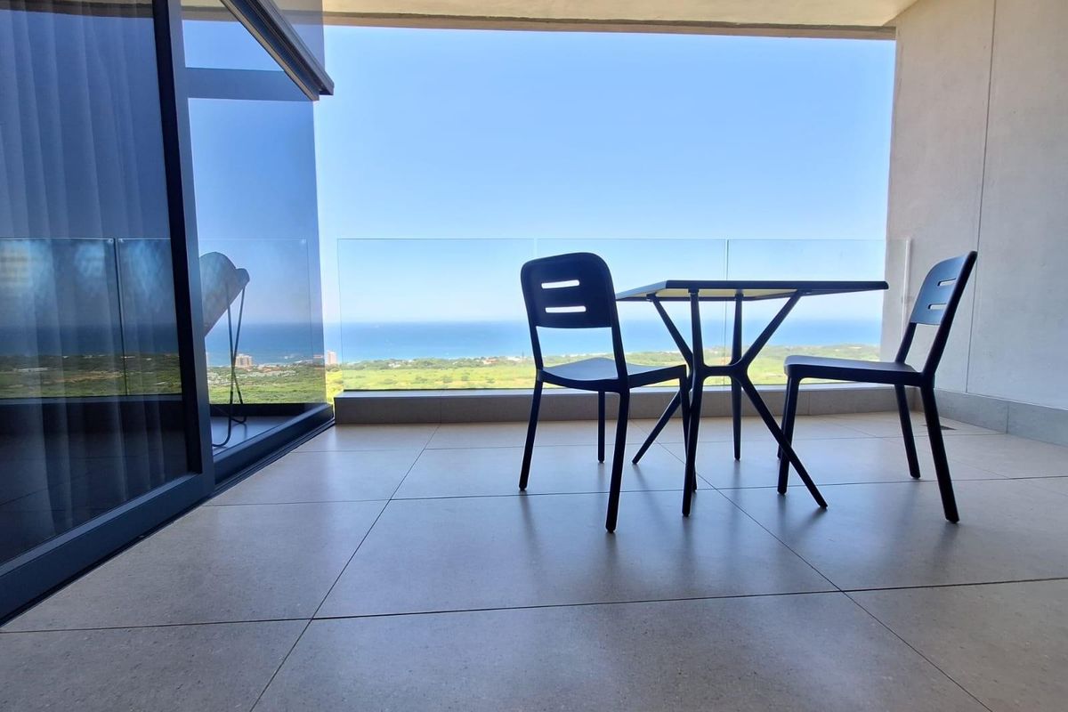 Fully Furnished Corner 3Bed, 3Bath Apartment with 180° Sea Views in Umhlanga - Photo 5