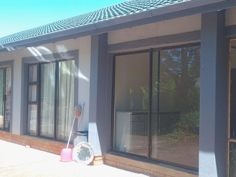 House For Sale in Signal Hill, Newcastle, KwaZulu Natal - Photo 6