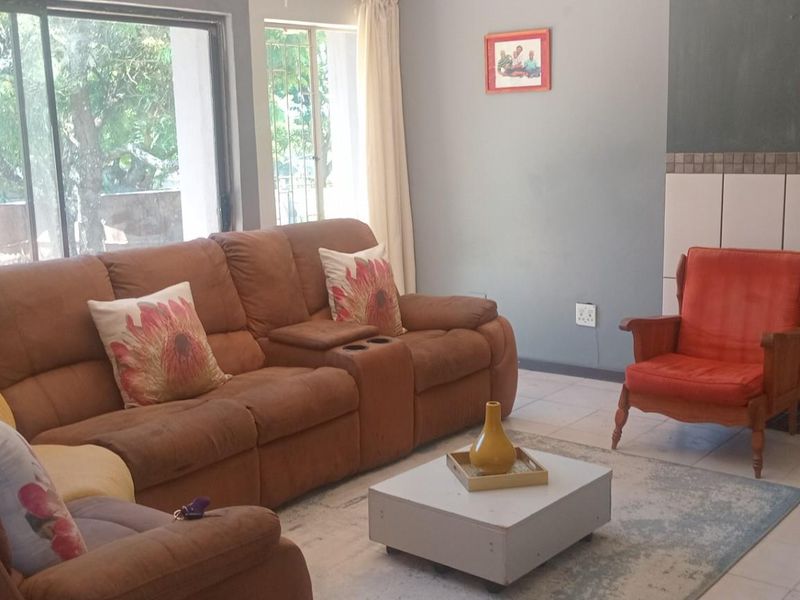 House For Sale in Signal Hill, Newcastle, KwaZulu Natal - Photo 7