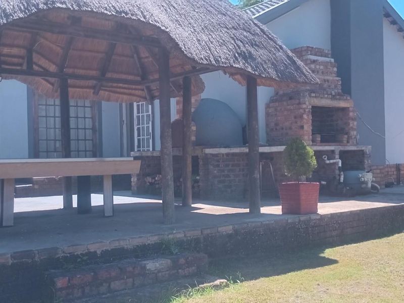 House For Sale in Signal Hill, Newcastle, KwaZulu Natal - Photo 3