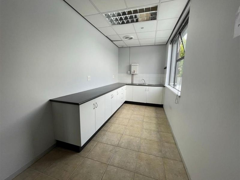 Commercial Property For Sale in Parktown, Johannesburg - Photo 7