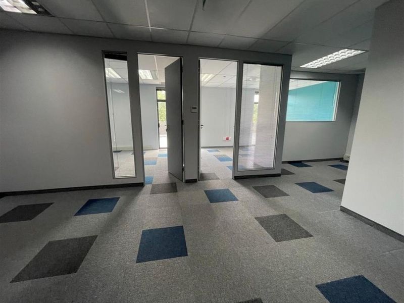 Commercial Property For Sale in Parktown, Johannesburg - Photo 5