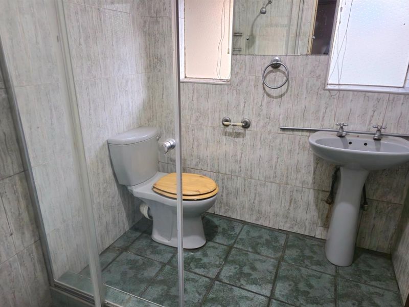 House For Sale in Duvha Park, Witbank - Photo 6