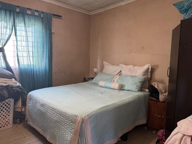 Spacious 2 Bedroom Home For Sale in Delft - Photo 9