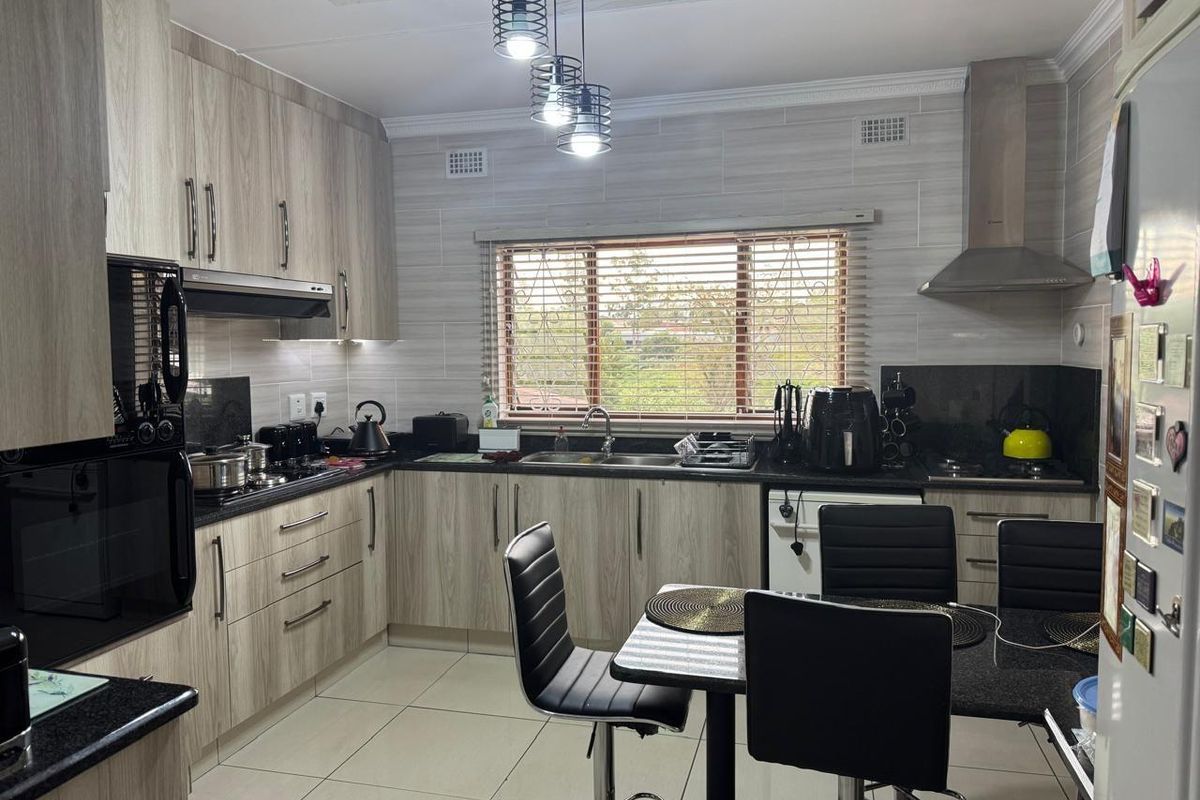 Investment Property Near DUT Scottsville Campus, Wensleydale, KZN - Photo 5
