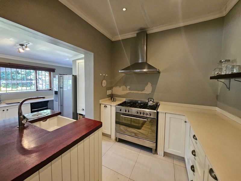 House For Sale in Athlone Park, Amanzimtoti, KwaZulu Natal - Photo 3