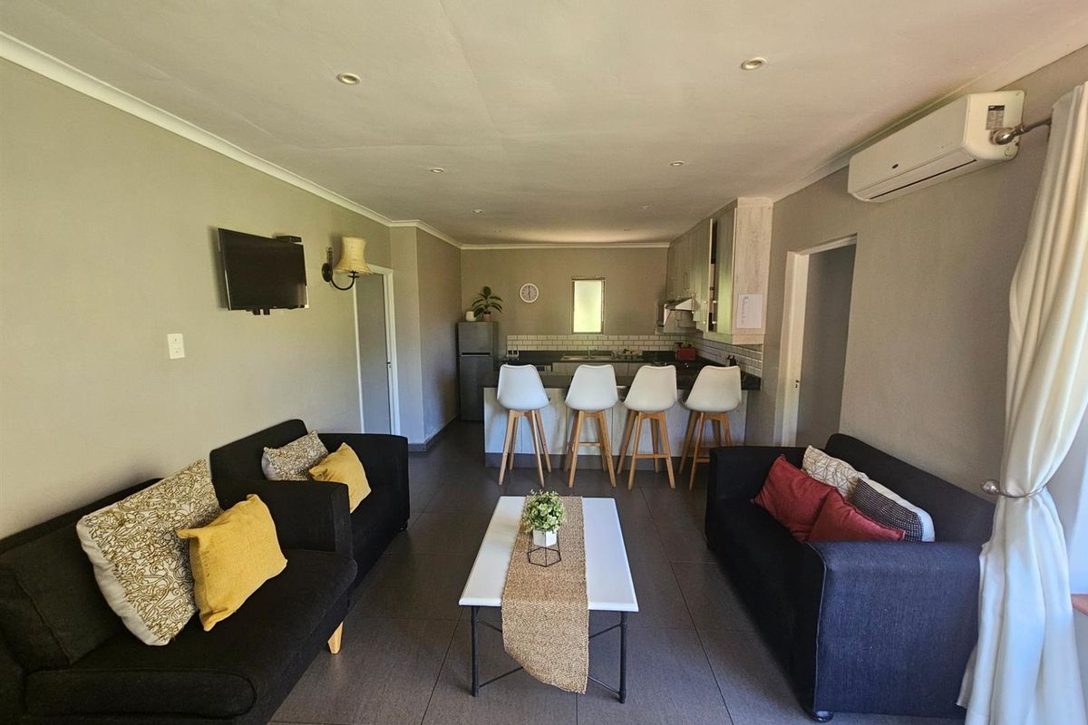 3 Bedroom House For Sale in Greenway White River - Photo 3