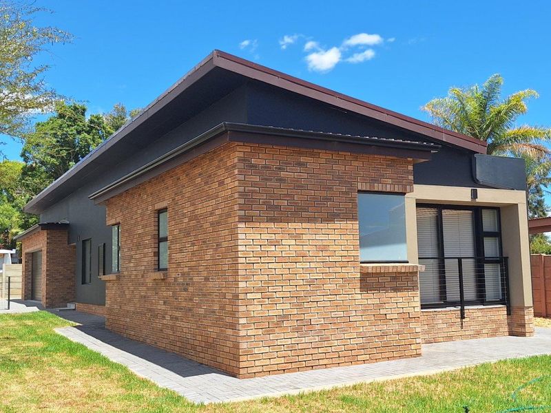 House For Sale in Riversdale - Photo 3