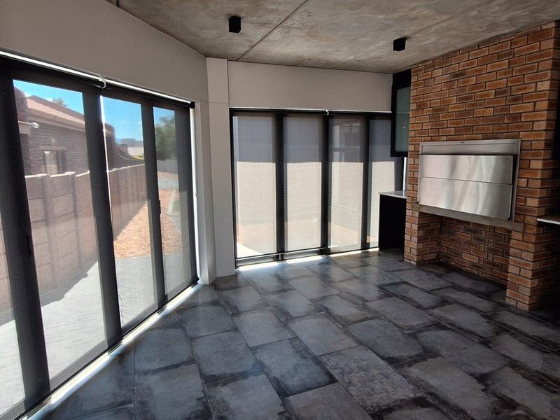 House For Sale in Riversdale - Photo 9