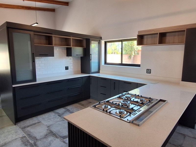 House For Sale in Riversdale - Photo 6