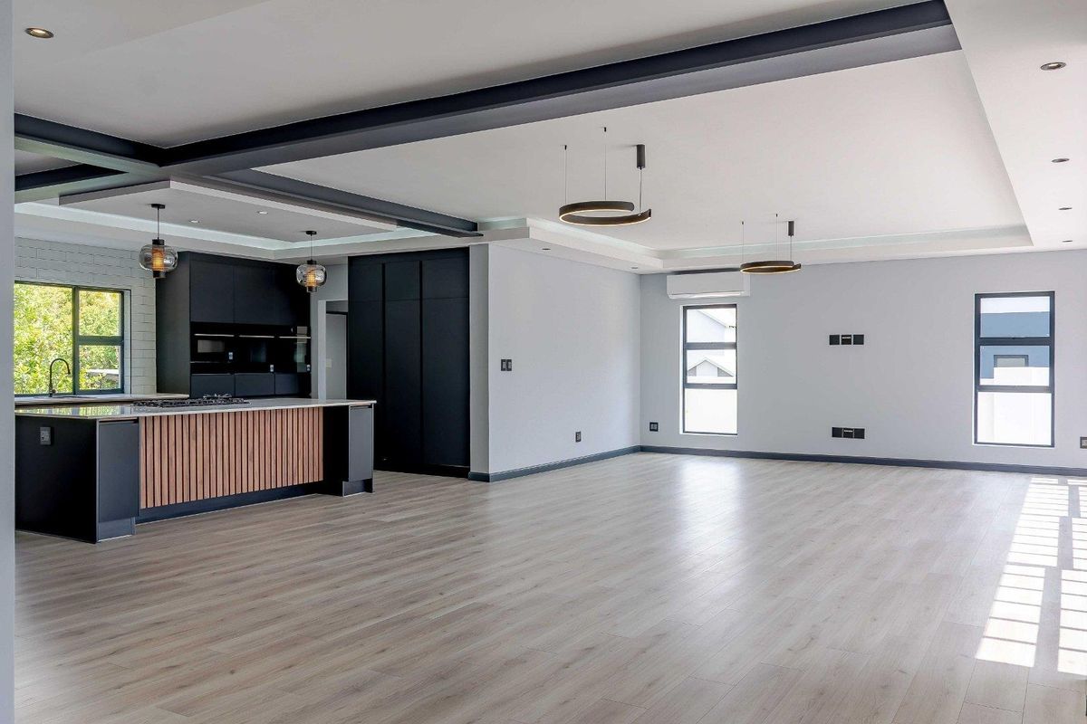 Architectural Masterpiece with Fairway Views - Photo 3