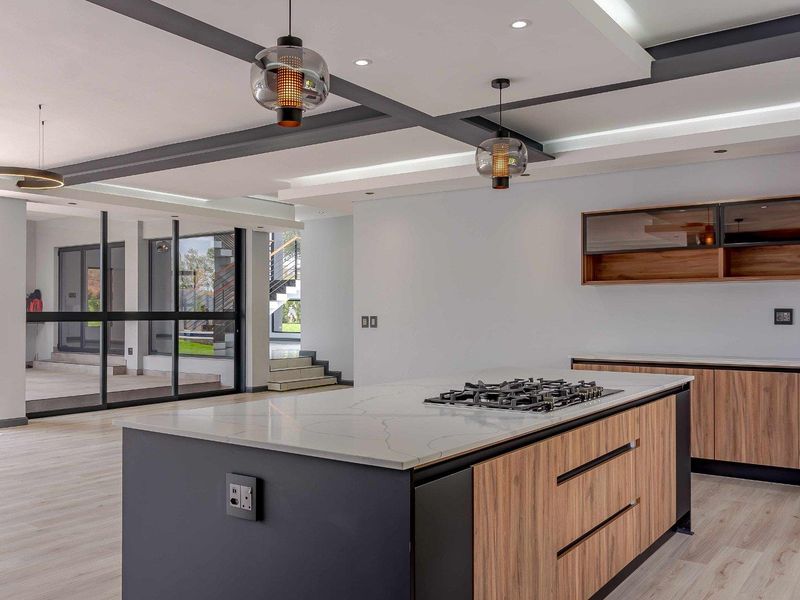 Architectural Masterpiece with Fairway Views - Photo 9