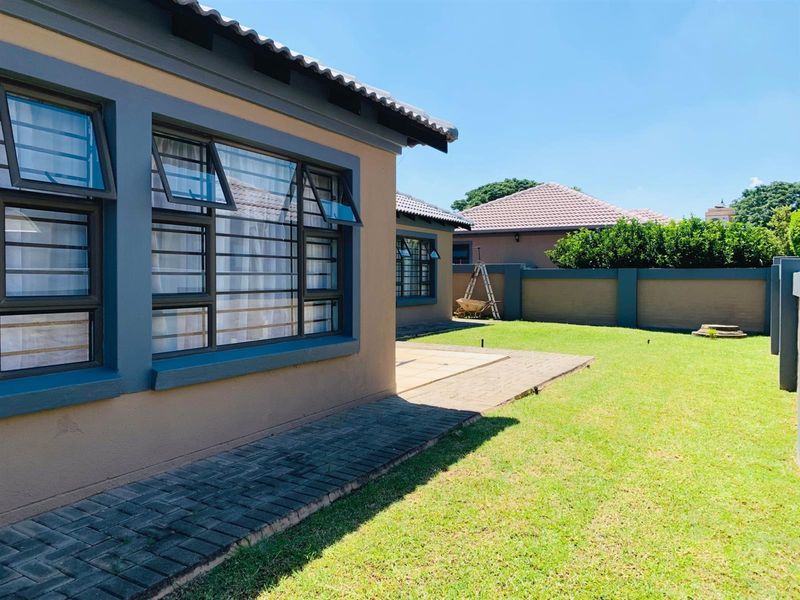 3 Bedroom, 2 Bathroom House For Sale in Akasia - Photo 3