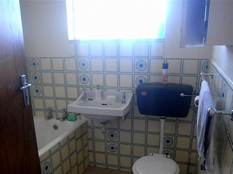 1 Bedroom apartment for sale in Richmond Hill, Port Elizabeth - Photo 5