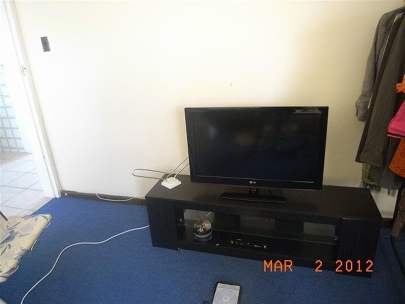 1 Bedroom apartment for sale in Richmond Hill, Port Elizabeth - Photo 7