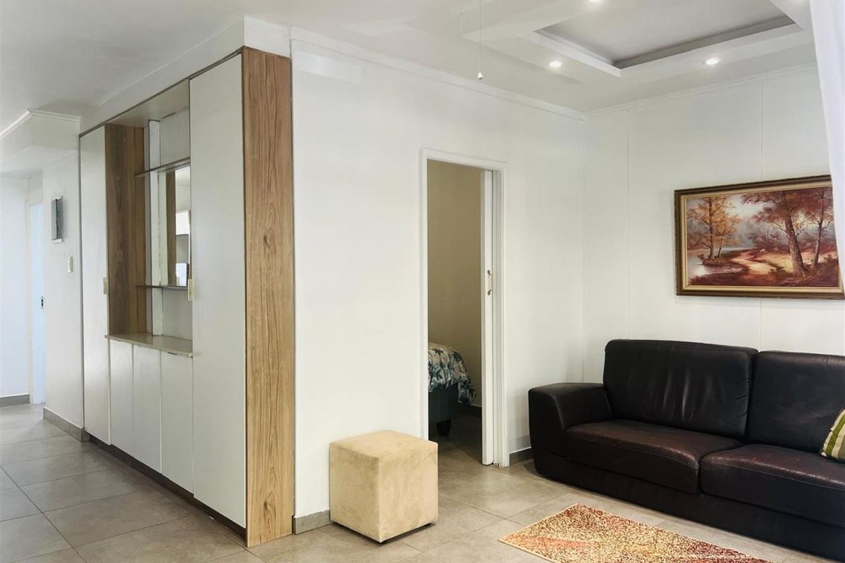 Modern 2 Bedroom apartment in Umhlanga Ridge - Photo 4