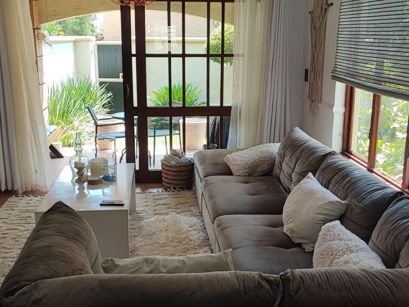 1-Bedroom Garden Apartment in River Club - Photo 6