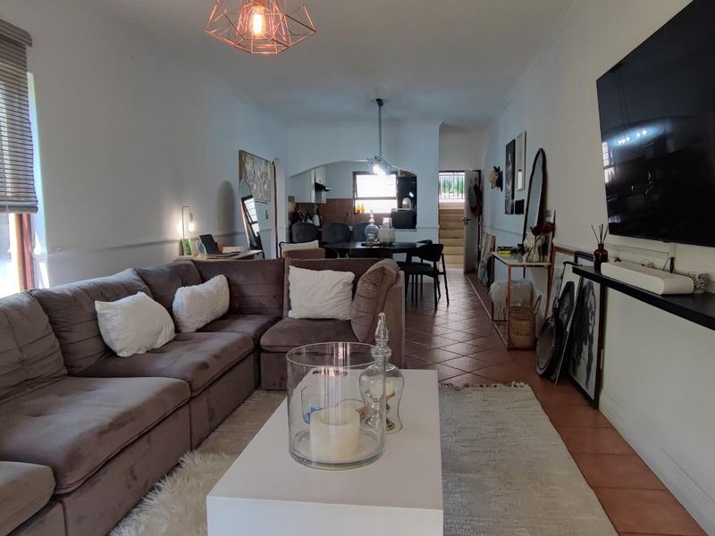 1-Bedroom Garden Apartment in River Club - Photo 5