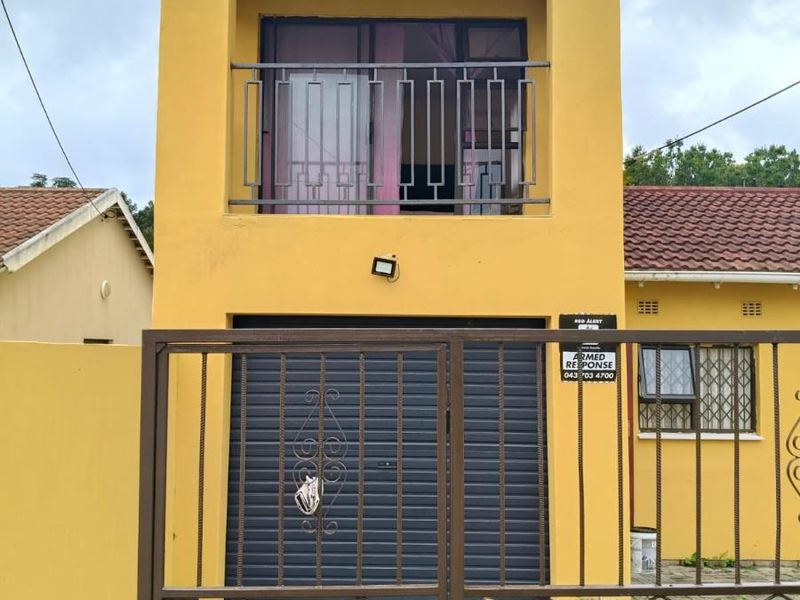 Spacious 4-Bedroom Family Home with Income Potential - Haven Hills - Photo 2