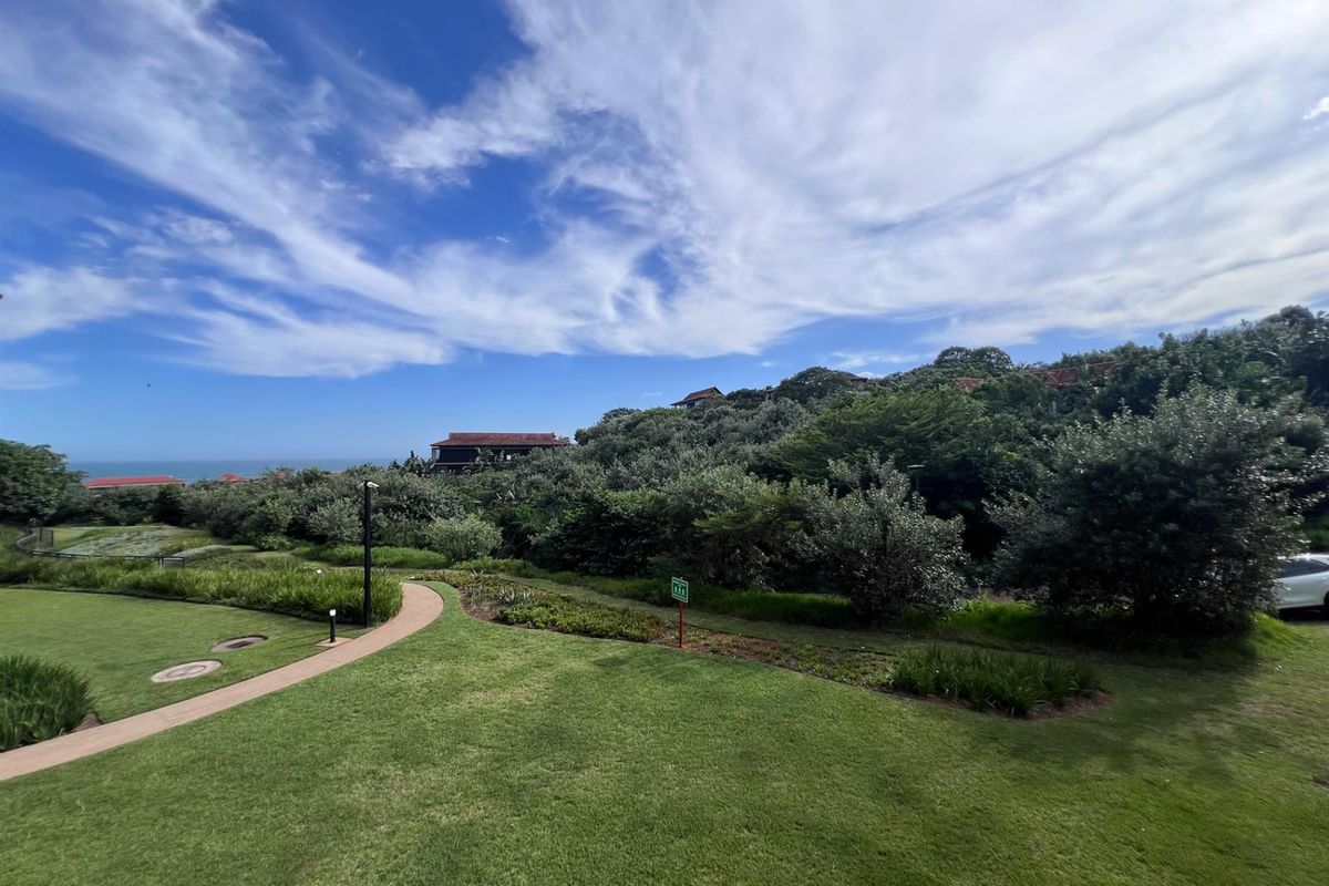 Luxury Income Generating Apartment in Zimbali Estate!!!! - Photo 2