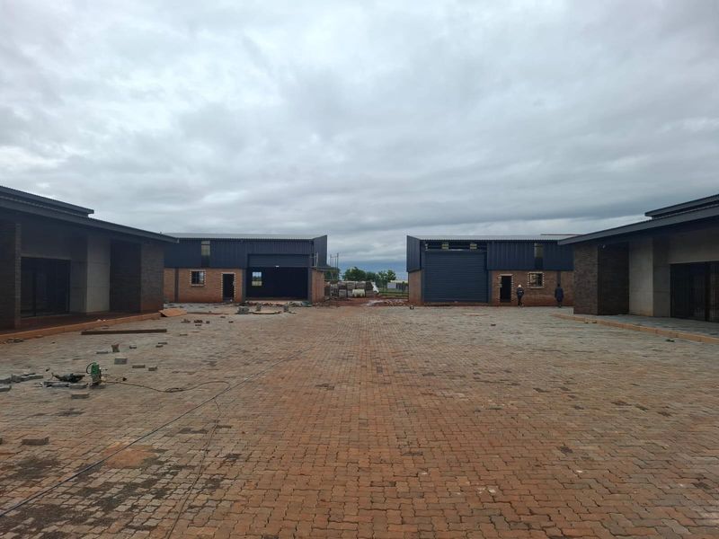 Commercial Property To Rent in Vaalbank, Middelburg - Photo 7