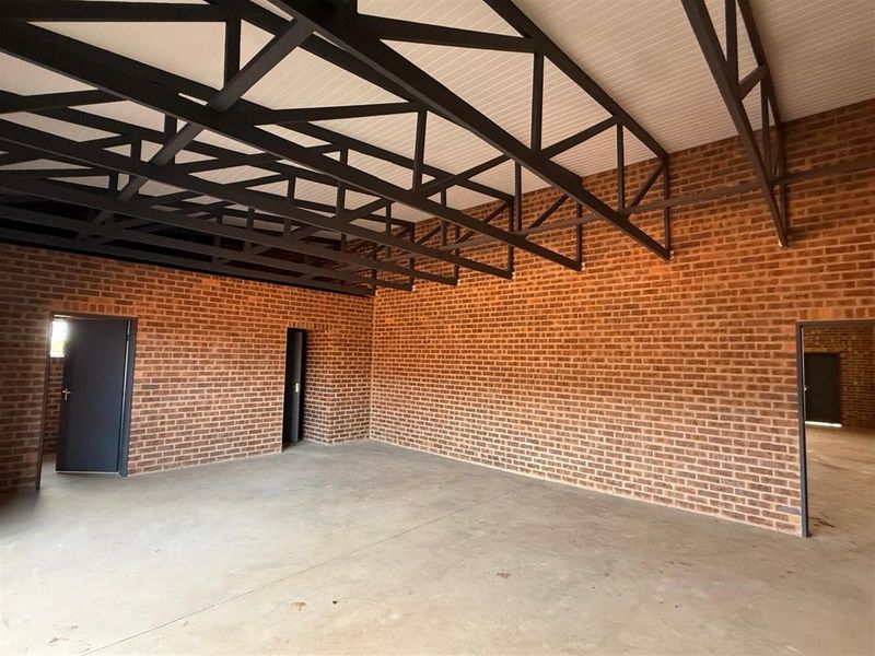 Commercial Property To Rent in Vaalbank, Middelburg - Photo 6