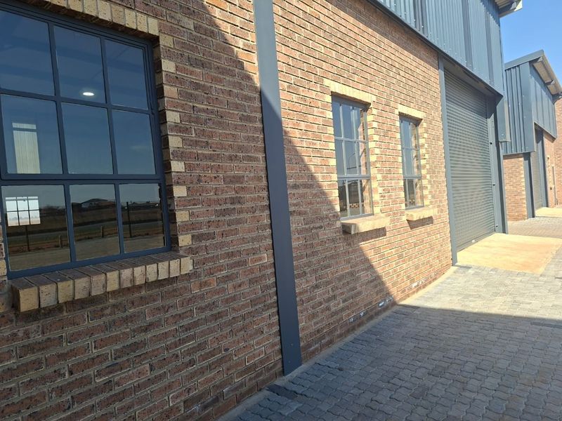 Commercial Property To Rent in Vaalbank, Middelburg - Photo 10