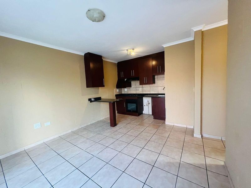 Apartment For Sale in Bonanne, Vanderbijlpark - Photo 7