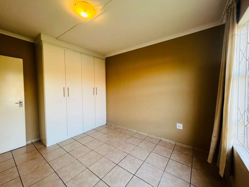Apartment For Sale in Bonanne, Vanderbijlpark - Photo 9