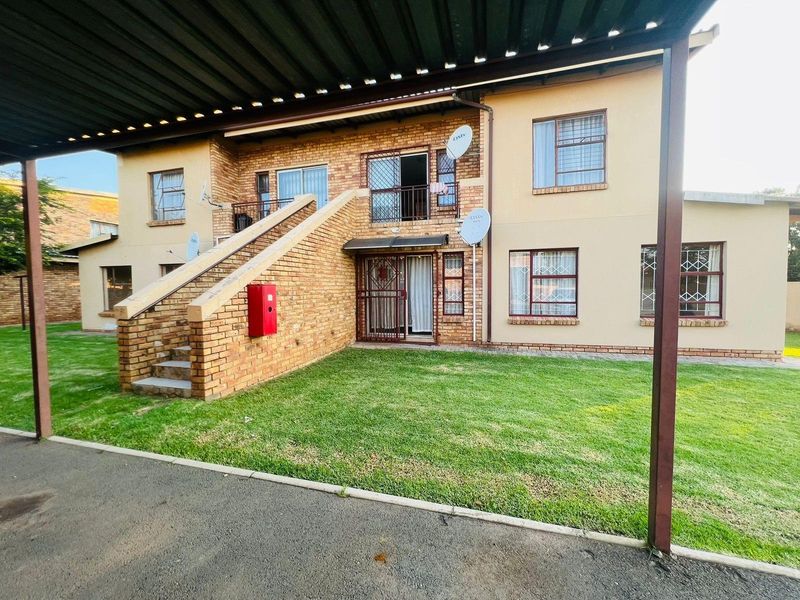 Apartment For Sale in Bonanne, Vanderbijlpark - Photo 5