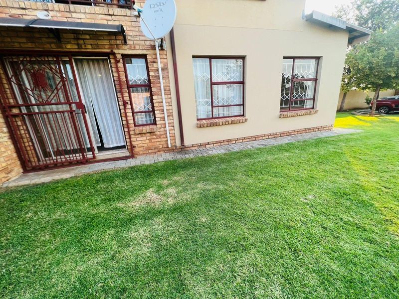 Apartment For Sale in Bonanne, Vanderbijlpark - Photo 3