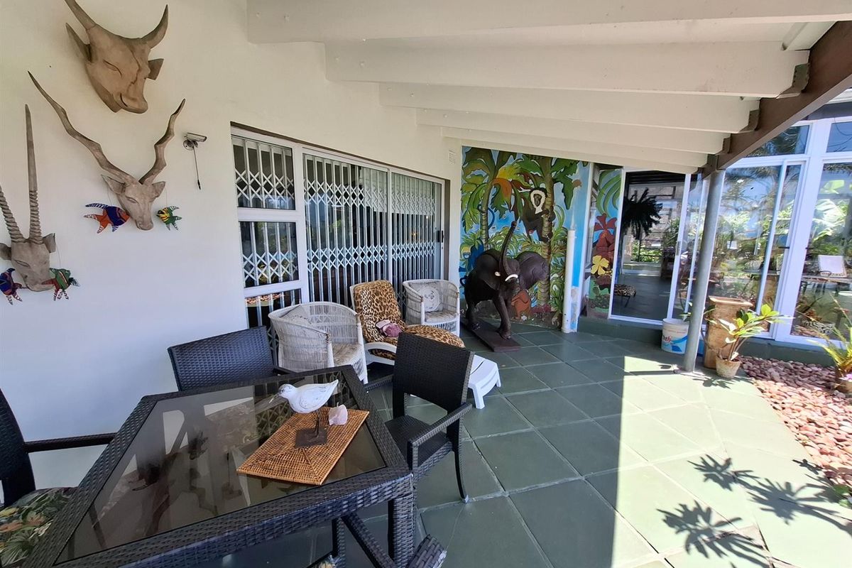 House For Sale in Shelly Beach, Margate, KwaZulu Natal - Photo 3