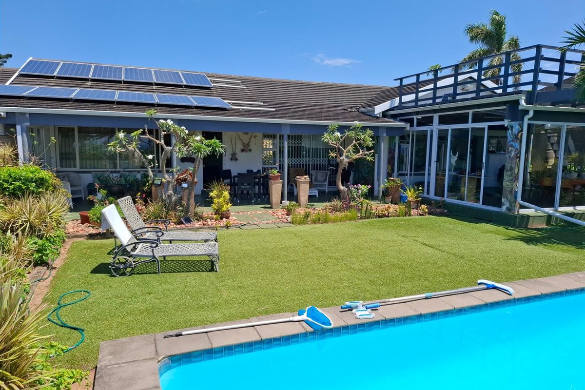 House For Sale in Shelly Beach, Margate, KwaZulu Natal - Photo 2