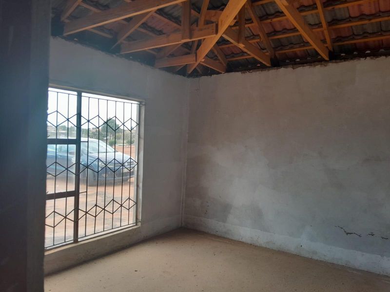Incomplete 3 bedroom House For Sale in jerusalem village, Polokwane Rural, Polokwane - Photo 3