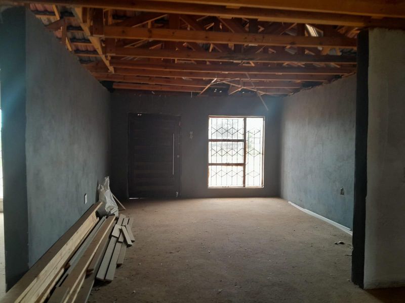Incomplete 3 bedroom House For Sale in jerusalem village, Polokwane Rural, Polokwane - Photo 5